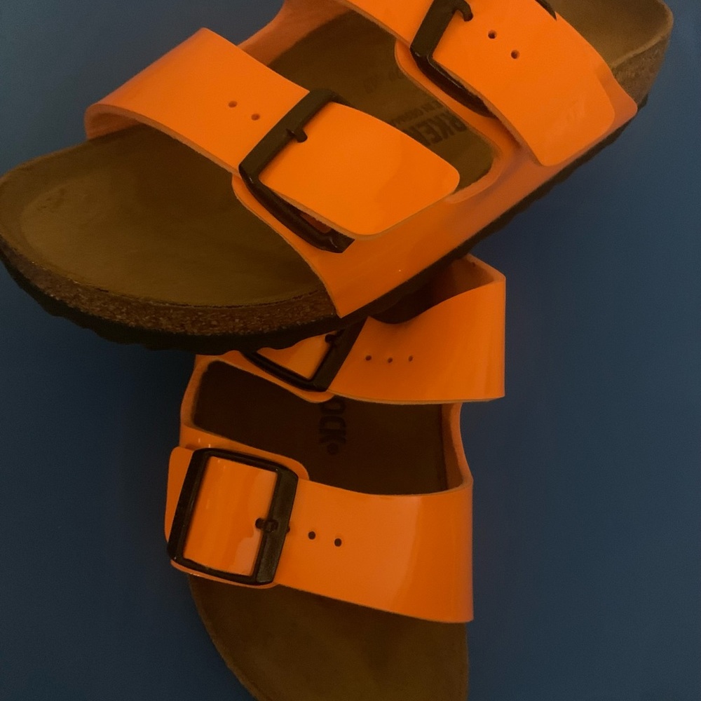 BNIB- Woman’s Arizona Birkenstocks - Size 38 - Tangerine Orange